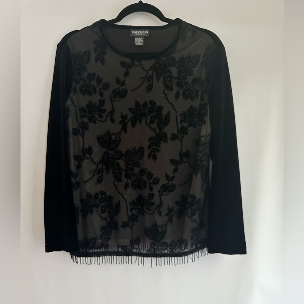 Velvet Top Long Sleeve Size M Notations